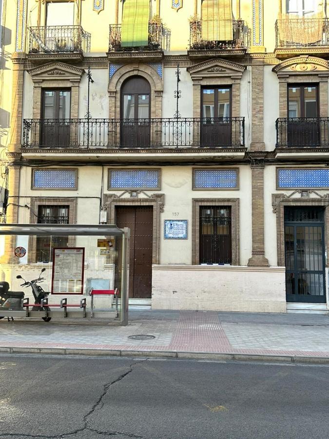 Triana Riverside Guesthouse Sevilla Buitenkant foto
